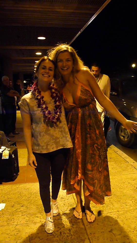 Reencontro com a Laura, no aeroporto de Kahului, em Maui, no Havaí